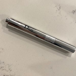 Dior Flash Luminizer Pen